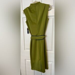 New York & Company Green Sleeveless Dress
